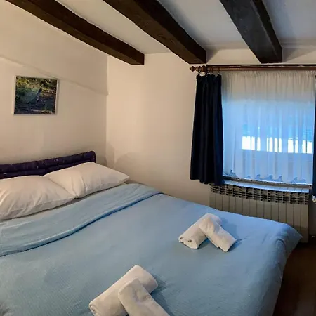 Hunters Pansion Szálloda 3*